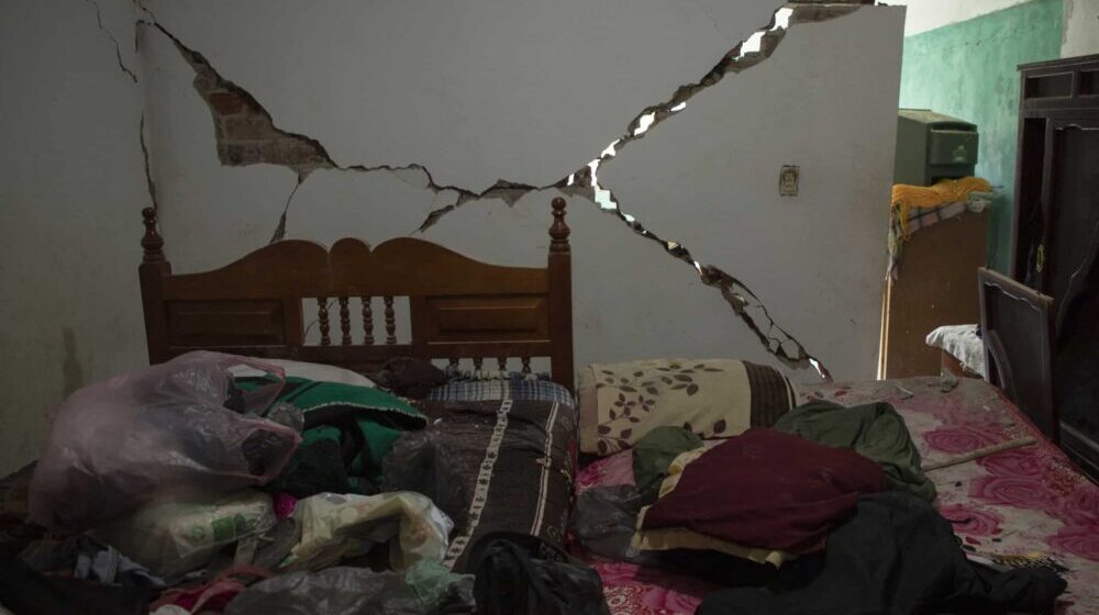 Dve osobe poginule u zemljotresu magnitude 6,8 u Meksiku 1
