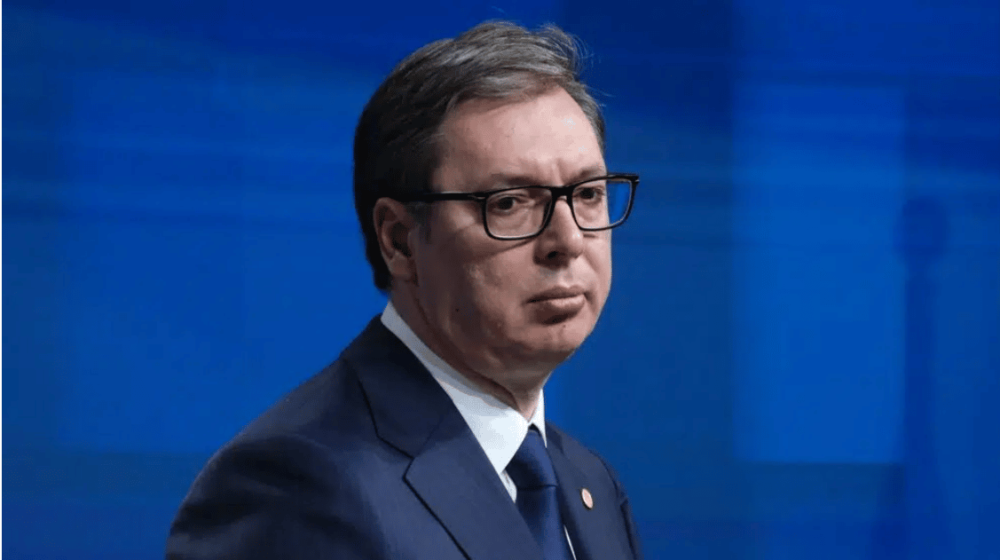 Vučić otkazao sve posete inostranstvu zbog situacije na KiM 1