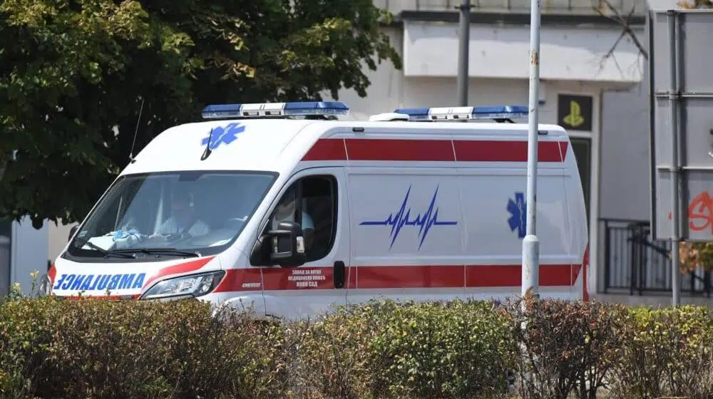 Hitna pomoć: Teže povređen muškarac u udesu na Novom Beogradu 1
