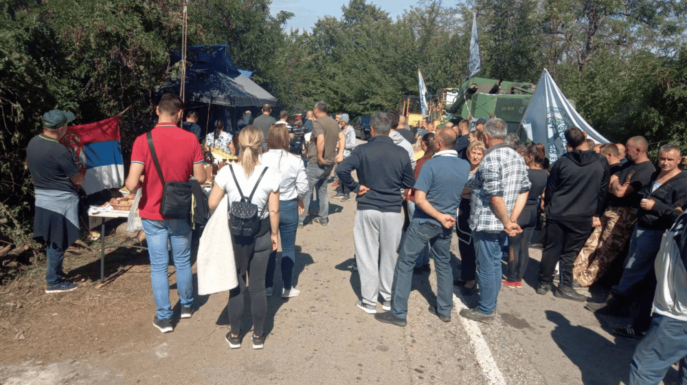 "Nećemo u ekološko izbeglištvo": Levčani na blokadi u Sibnici kod Rekovca, ne daju istraživanje bora i litijuma 1