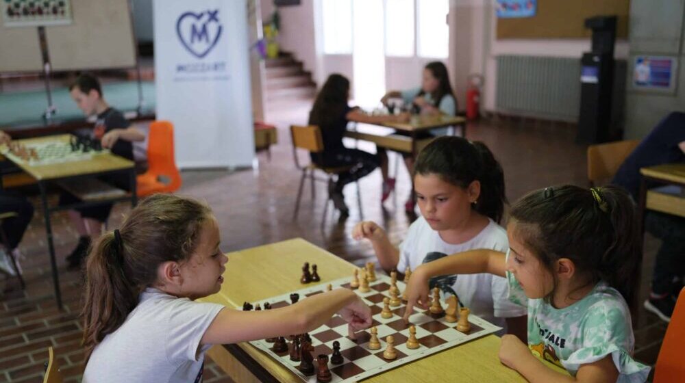 Mozzart povukao najbolji potez: U Topoli besplatna škola šaha za mališane 1