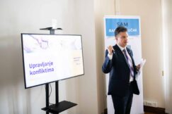 Menjajući svet: Predavanje Gorana Vučetića iz Mozzarta privuklo brojne članove Srpske asocijacije menadžera 3