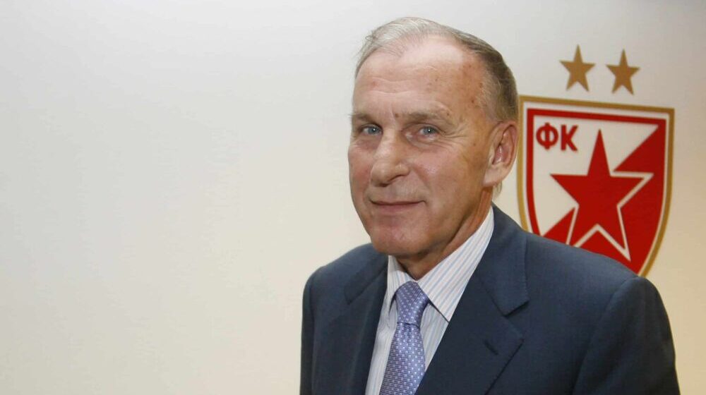 FK Crvena zvezda u čast Dragana Džajića povlači dres sa brojem 11 1