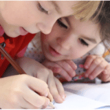 Republički zavod za statistiku: U 2021. godini najviše dece rođeno u beogradskom regionu 6