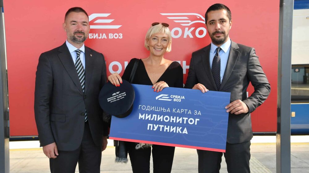 Nagrađena milionita putnica vozom na relaciji Beograd-Novi Sad 1