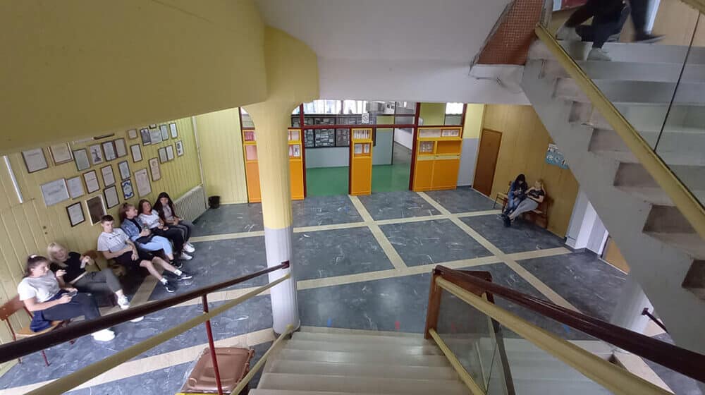 Štrajk upozorenja u pet srednjih i jednoj osnovnoj školi u Užicu 1