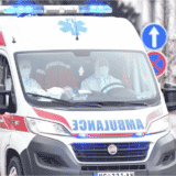 Beogradska Hitna pomoć: Dva mladića povređena noćas u prevrtanju kola, prevezeni u Urgentni centar 7