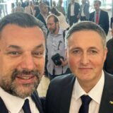 "Bećirović malaksalošću razočarava pristalice, ali oduševljava strance" 14