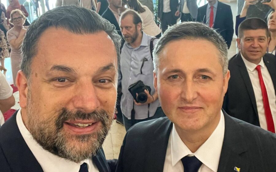 "Bećirović malaksalošću razočarava pristalice, ali oduševljava strance" 1