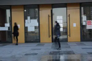 Saslušan osumnjičeni za prevaru: 35 ljudi uplatilo novac za klime koje nisu dobili 2