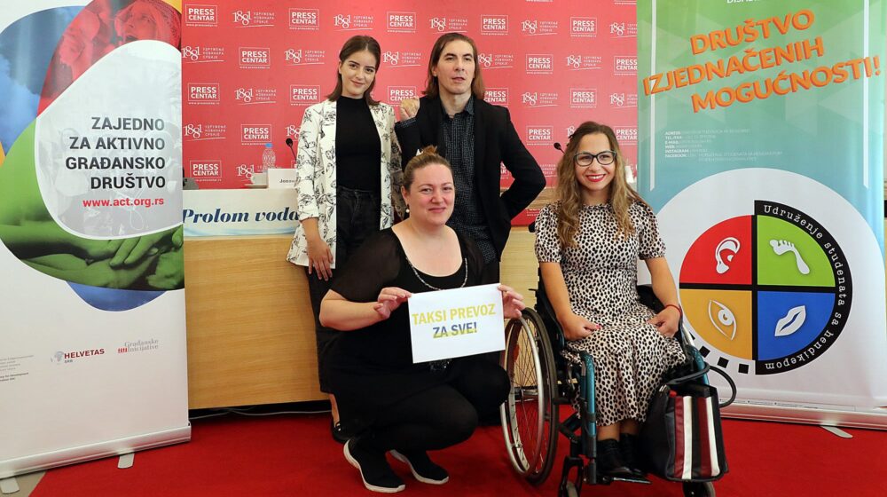 Udruženje studenata sa hendikepom: Beograd nema prilagođena taksi vozila za korisnike kolica 1
