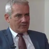 Izdat nalog za prinudno dovođenje Svečlje i još dva poslanika na sud zbog bacanja suzavca u Skupštini Kosova 2018. 8