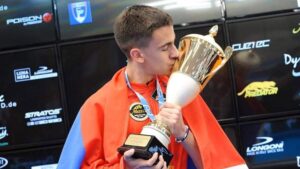 Užičanin Lazar Kostić, juniorski prvak Evrope u bilijaru o ljubavi prema tom sportu i velikim očekivanjima od predstojećeg Svetskog prvenstva 3