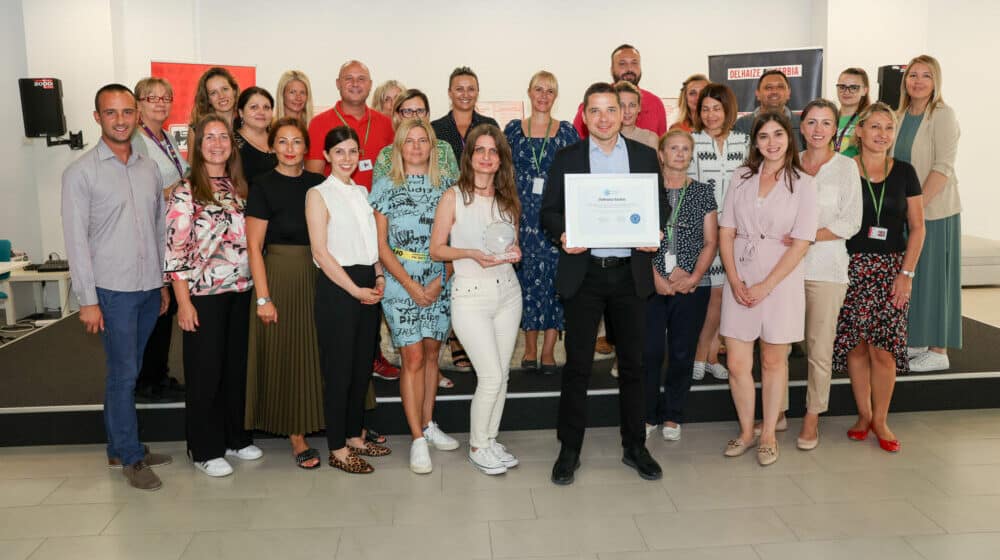 Priznanje Delezu za ulaganje u zaposlene 1