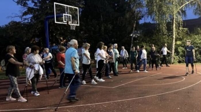 Subotica: Veliko interesovanje građana za nordijsko hodanje 1