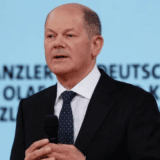 Nemački kancelar Šolc testiran pozitivno na kovid 9