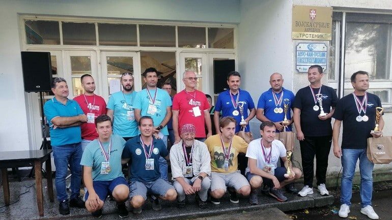 Piloti AK Valjevo osvojili pet medalja na takmičenju u Trsteniku 1