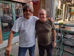 Prijateljstvo koje traje decenijama: Pol Gič iz Votforda najverniji fan grupe Smak iz Engleske 4