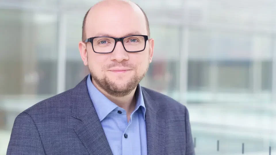 Saracin: Rekao sam Dodiku da Nemačka odlučno podržava Šmita 1