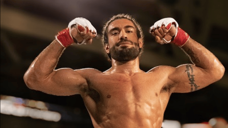 Umro MMA borac Elijas Teodoru 1