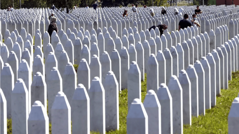 "Nastavak genocidne politike": Profesor Draško Bjelica o najavi predsednika Srbije da će u UN ponovo pokušati da zaustavi Rezoluciju o Srebrenici 10