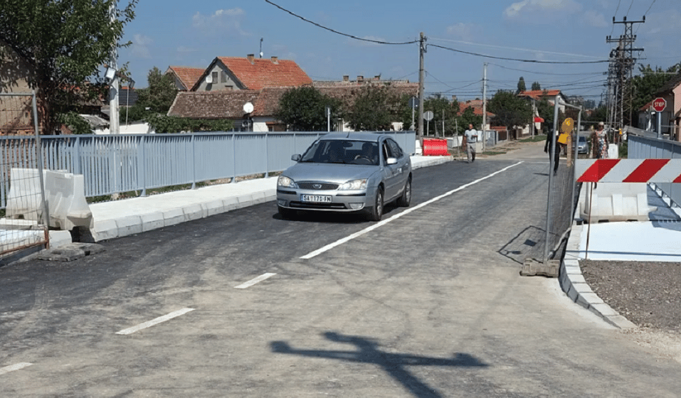 Mačvanska Mitrovica: Nakon tri meseca pušten u saobraćaj most preko Bogaza 1