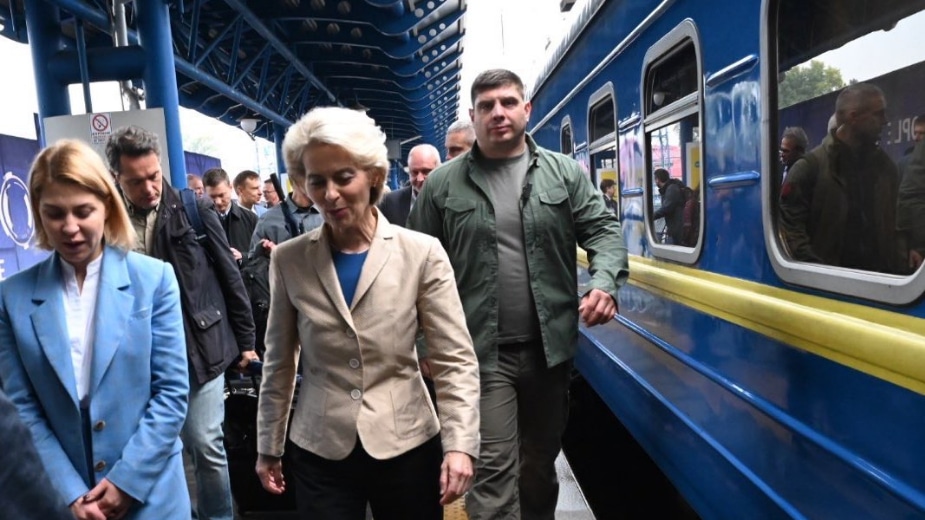 Treća poseta Ursule fon der Lajen Kijevu od početka rata, slede razgovori o planovima za integraciju Ukrajine u EU 1