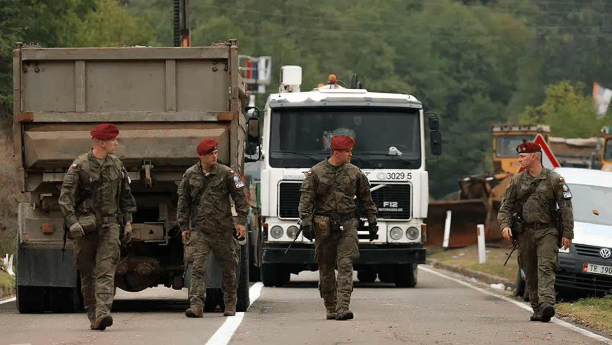 ljuljzim-peci-srbija-nema-vojni-kapacitet-da-u-e-na-kosovo-politika