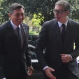 "Pokušavamo da izbegnemo 'savršenu oluju'": Vučić sa Pahorom o dijalogu Beograda i Prištine, zimi i struji 10