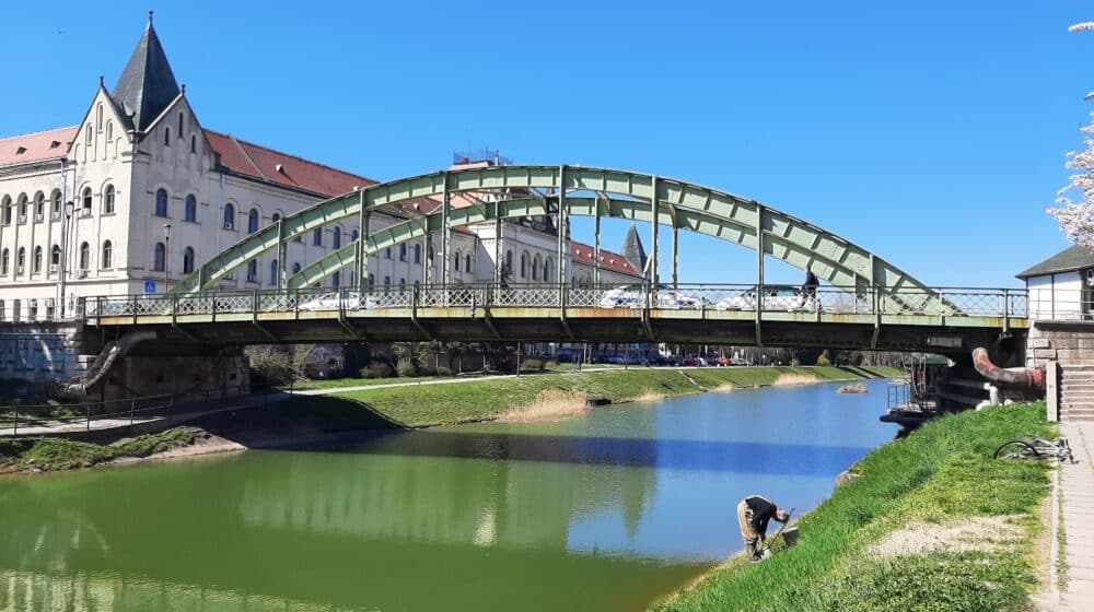 Kikindski mališani najavljuju u Zrenjaninu Dane ludaje 1