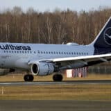 Lufthanza i Er Indija suspendovali letove za Tel Aviv zbog napada na aerodrom 6