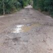 U Srbiji još ima ljudi koji mole za asfalt: U zaječarskoj ulici rupa do rupe, a kad padne kiša voda se sliva u dvorišta 18