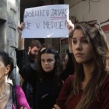 Poslanička grupa Ujedinjeni traži skupštinsku osudu intervjua u Informeru i sankcionisanje tog lista 7