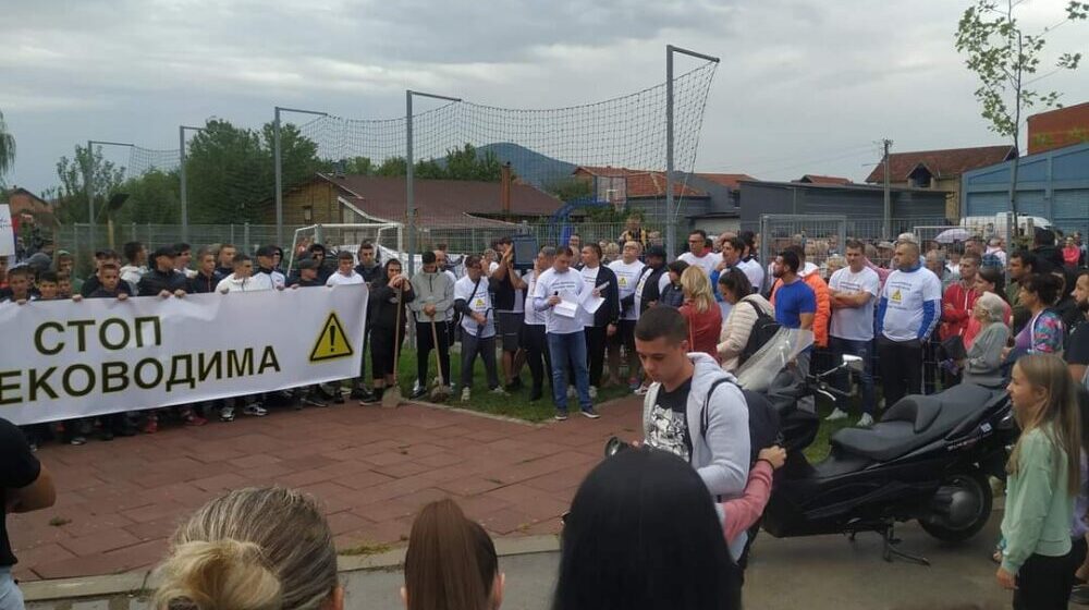 Nastavljeni protesti meštana Brzog Broda nakon sastanka sa gradonačelnicom Niša zbog dalekovoda 1