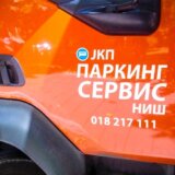 "Parking servis u Nišu nema boju za saobraćajnice, ali zato punom parom radi na stranačkim banerima": Preduzeće negira zloupotrebe, POSK proverava krivičnu prijavu 3