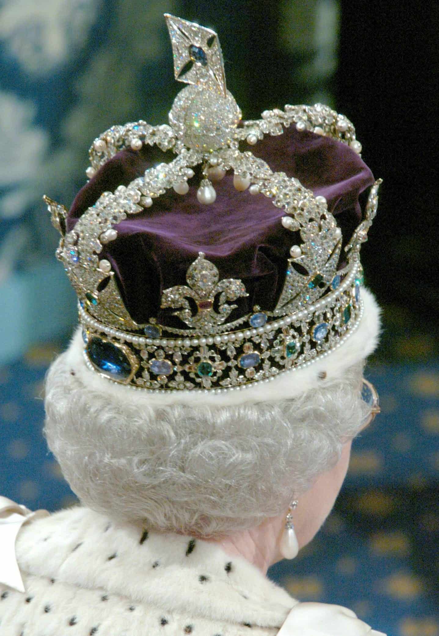 Krvava istorija i megalomanija: Zašto je dijamant sa krune ponovo aktuelan u Indiji nakon smrti kraljice Elizabete Druge? 3