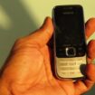 Ruski mediji: Delimična mobilizacija utrostručila prodaju jednostavnih mobilnih telefona 15