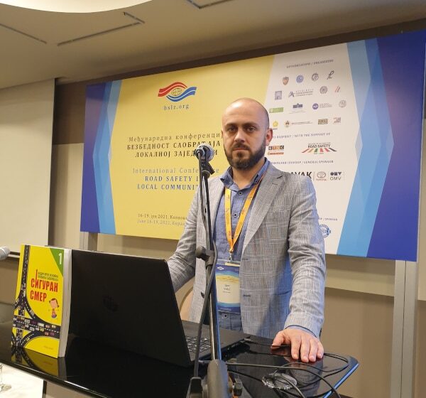 Udruženje novinara Srbije osudilo pretnje kolumnistima Igoru Veliću i Predragu Simonoviću 1