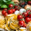 Viljuškom po svetu - Italija: Povrće florentina i pašticada 24