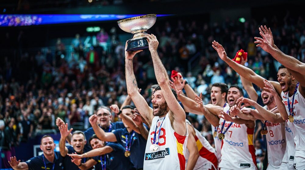 Čovek zvani uspeh: Kako je Skariolo iskovao novo zlato na Evrobasketu i šta od njega može i Srbija da nauči 1
