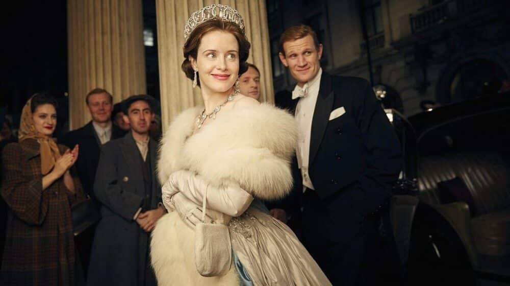 "Primer moći kulturne industrije kada je reč o plemstvu i krunisanim glavama": Kraljica Elizabeta II je globalni brend 1