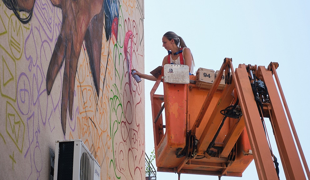 Turbulentan život i poezija Gine Ranjičić na zidu Solunske 18 3