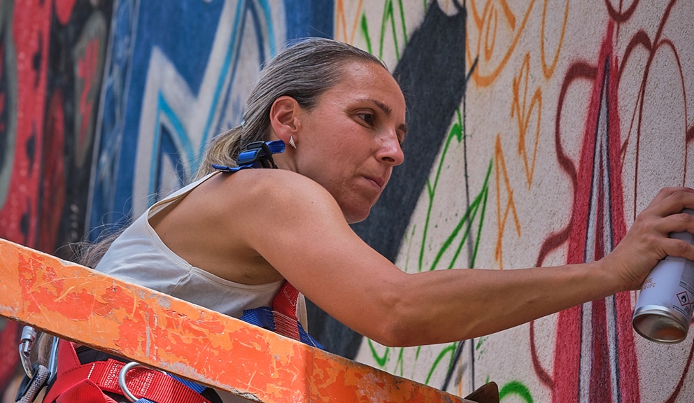 Turbulentan život i poezija Gine Ranjičić na zidu Solunske 18 2