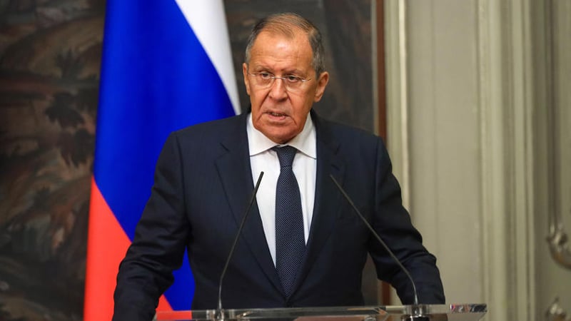 Lavrov je kritikovao novu britansku premijerku, rugajući joj se zbog njene izjave o Makronu 1