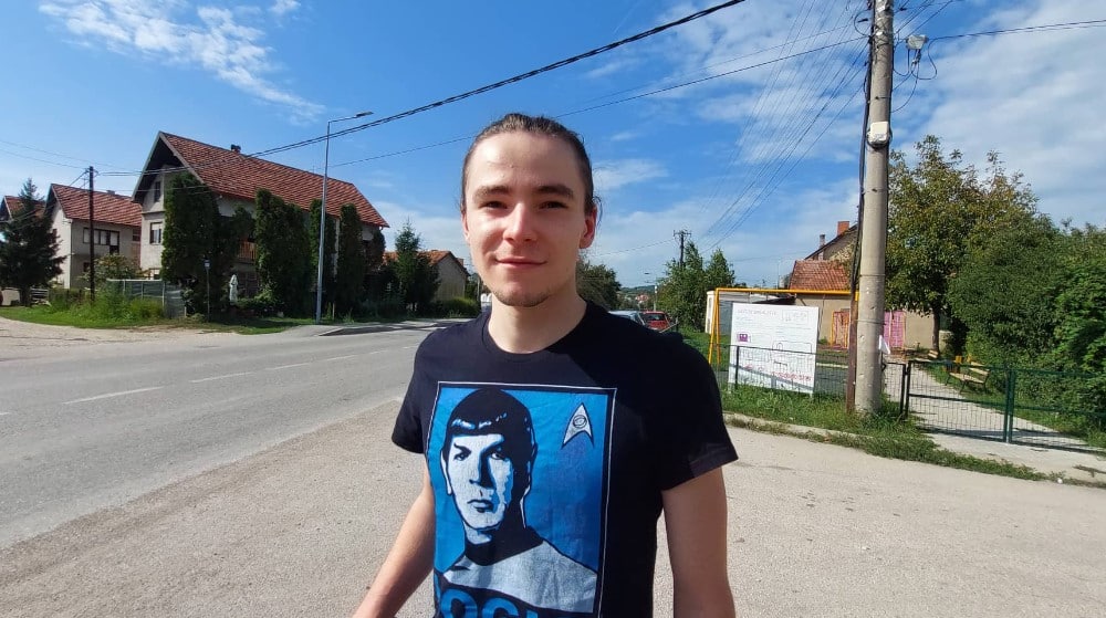 Da li je raskrsnica ulica Izvorski put i Miloša Obilića u Zaječaru bezbedna: Nepregledna i opasna saobraćajnica 5 Da li je raskrsnica ulica Izvorski put i Miloša Obilića u Zaječaru bezbedna: Nepregledna i opasna saobraćajnica 5