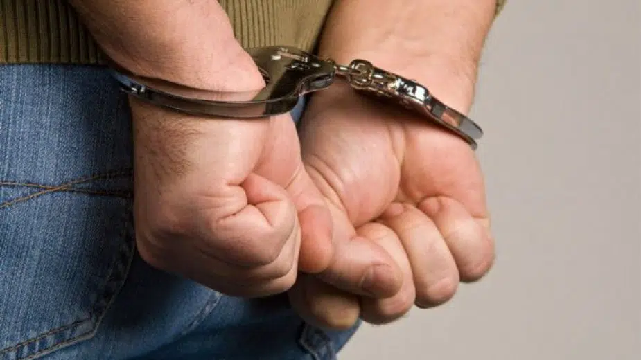 Beograđanin uhapšen zbog otimanja zlatnih lančića 1
