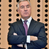 Demokratski front: Skupština Crne Gore ima većinu za smenu Mila Đukanovića i to treba da uradi 2