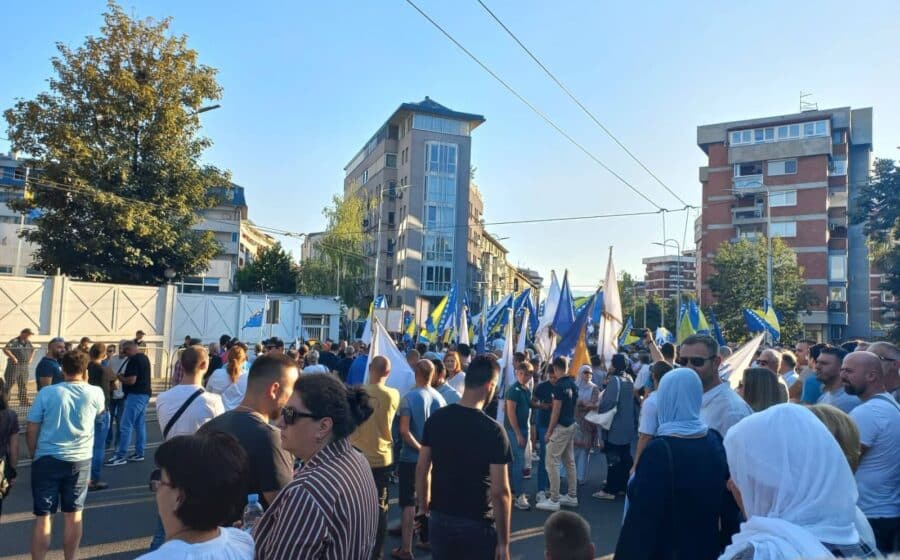 Danas novi protesti građana i stranaka ispred OHR-a u Sarajevu 1