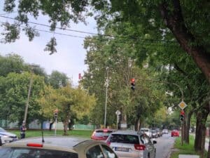 Pančevačka ulica u Zrenjaninu tesna za pojačan saobraćaj, vozači traže da se isključe semafori 2
