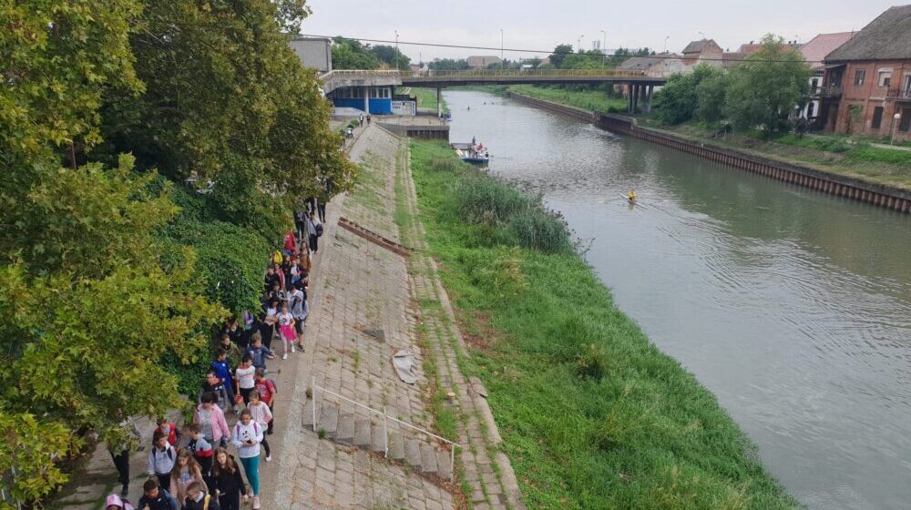 Dan pešačenja u Zrenjaninu pored ili ispod devet mostova 1